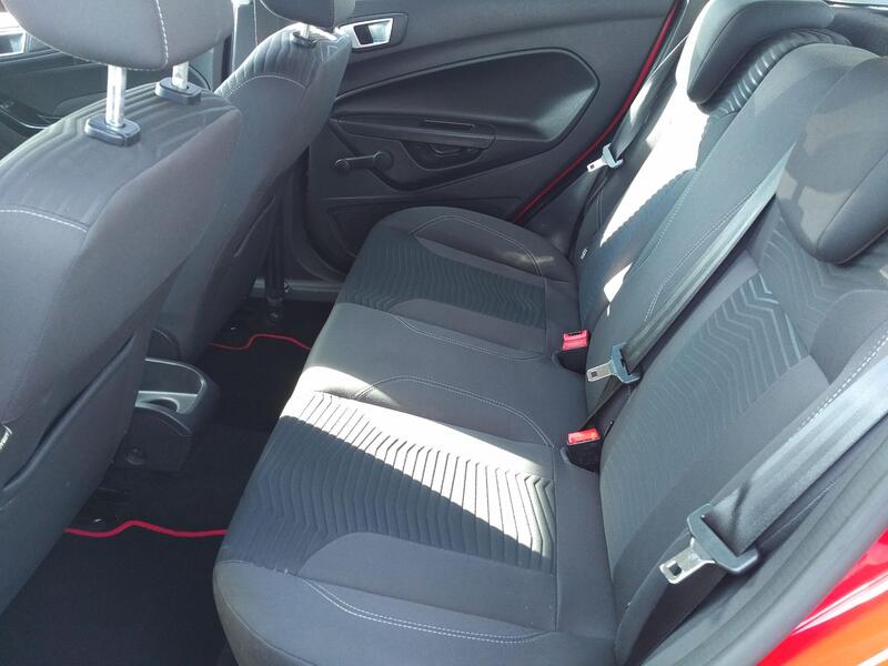 FORD FIESTA 1.3 Zetec 2013