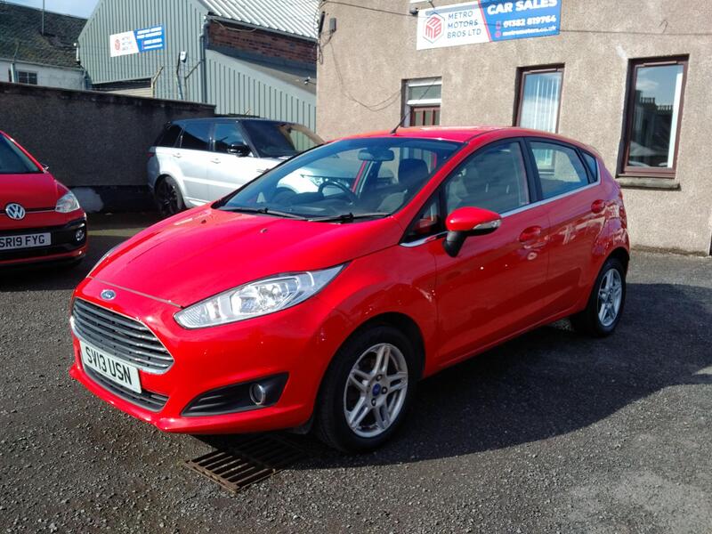 FORD FIESTA 1.3 Zetec 2013